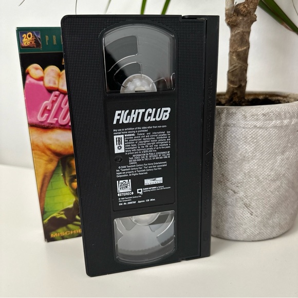 Fight Club VHS Tape (Premiere Series) Brad Pitt; Edward Norton 1999 - Picture 5 of 7